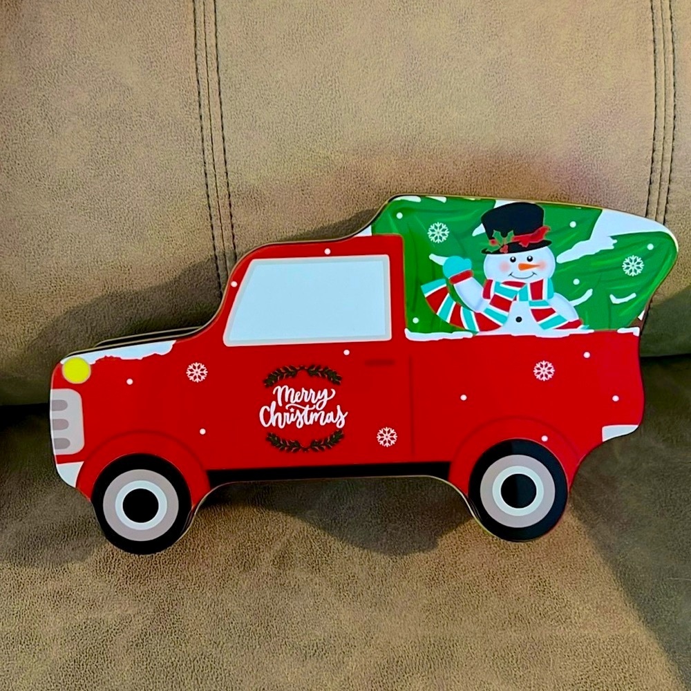☃️🦌🎄 2 CHRISTMAS HOLIDAY RED TRUCK SNOWMAN REINDEER TIN STORAGE GIFT CONTAINERS - Picture 2 of 15